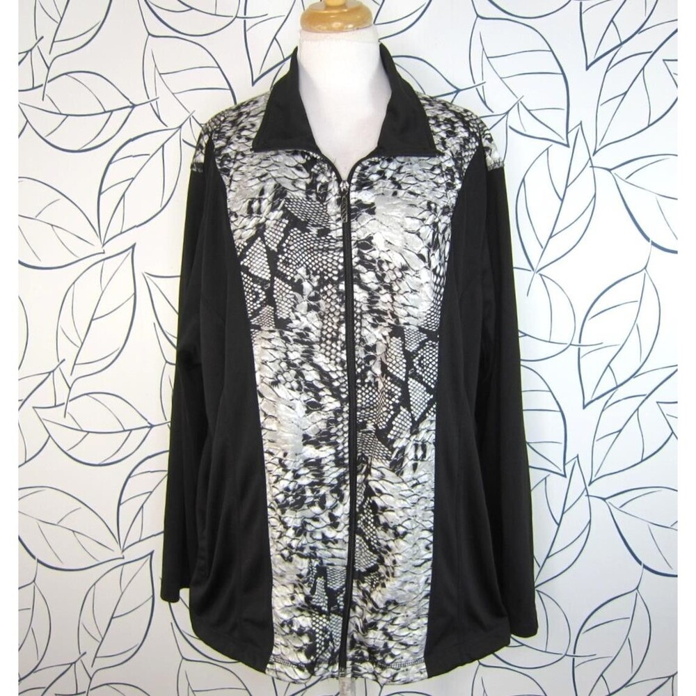 Activology Women’s Black Snake Print Athletic Jacket Size 3X